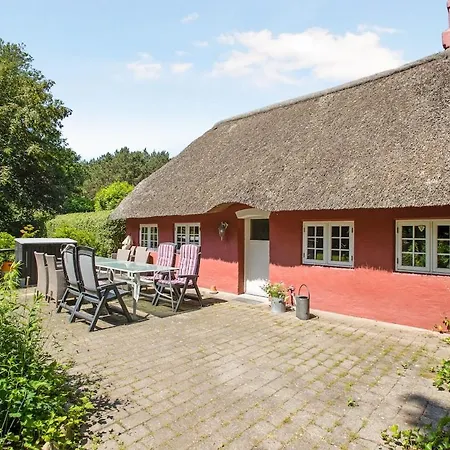 Ferienhaus Ugenert Ved Skoven Med Spabad Og Sauna Romo