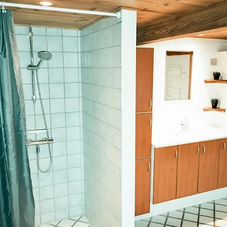 Ugenert Ved Skoven Med Spabad Og Sauna * Romo
